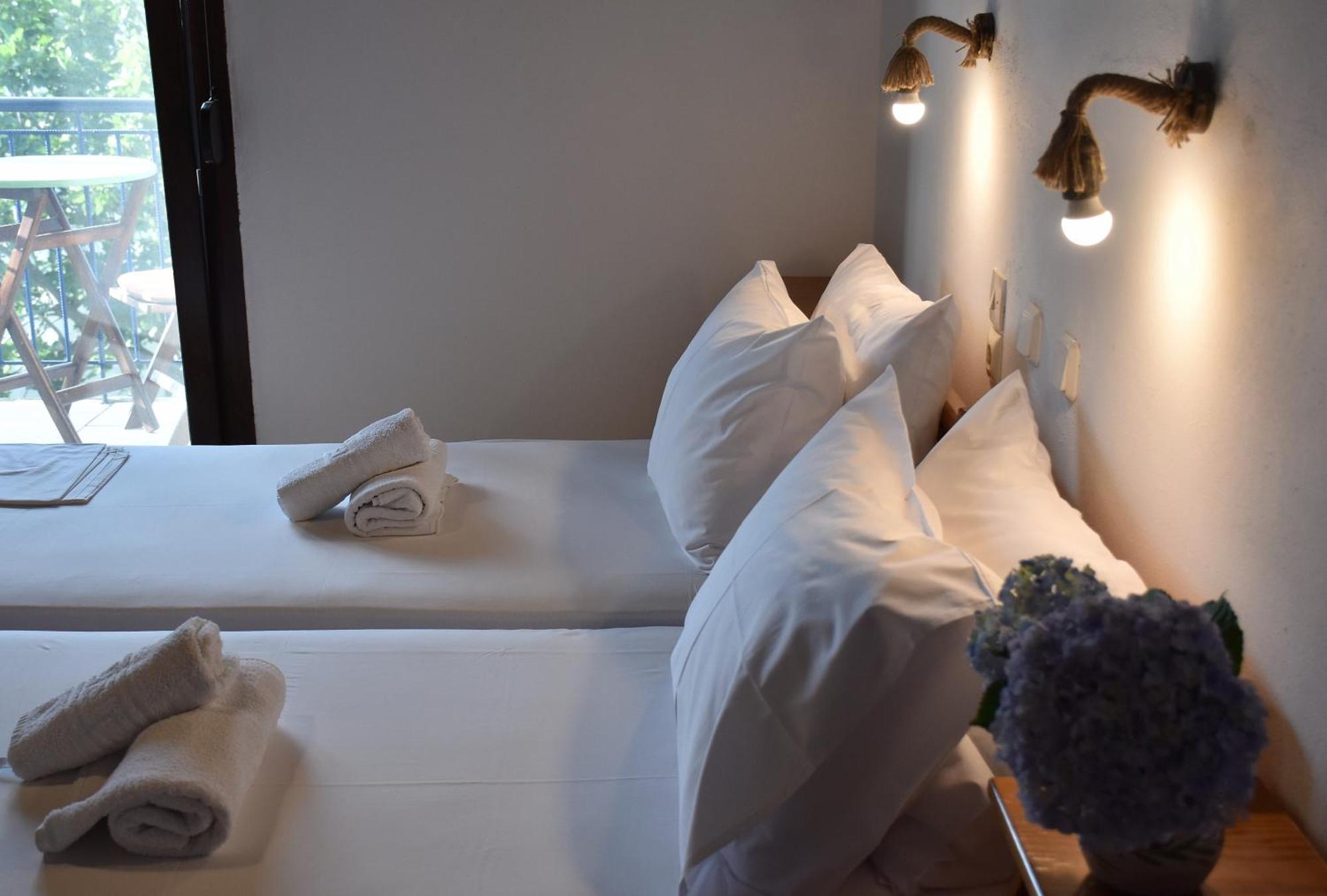 Mirsini Apartments Kariotes ภายนอก รูปภาพ