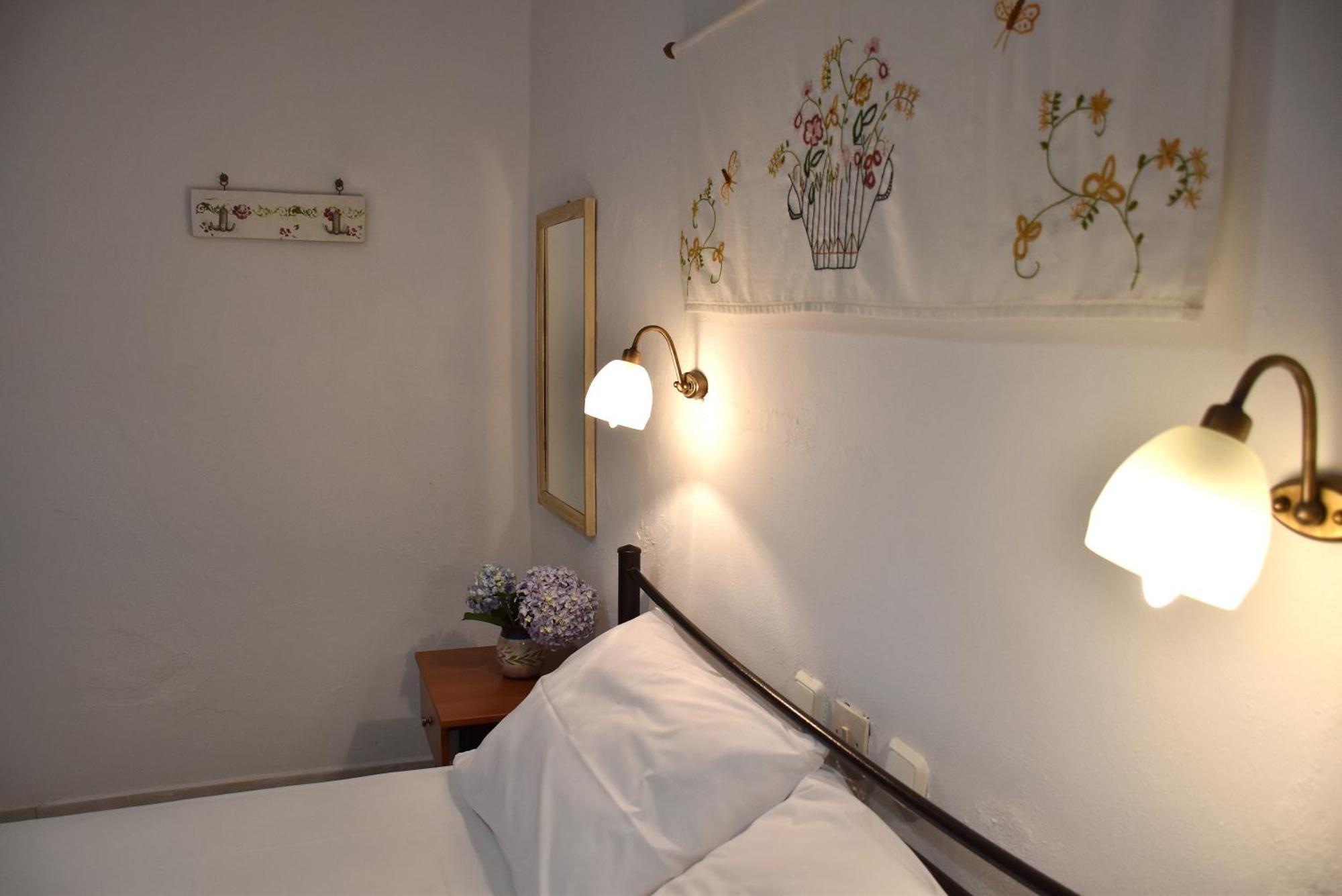 Mirsini Apartments Kariotes ภายนอก รูปภาพ